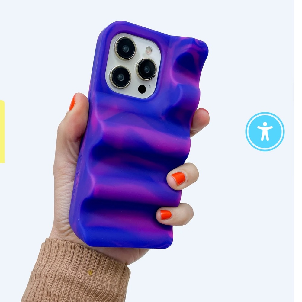 Bailey Hikawa iphone 14/15/16 pro max case